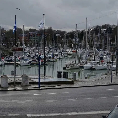 Appartement Sur Le Port *